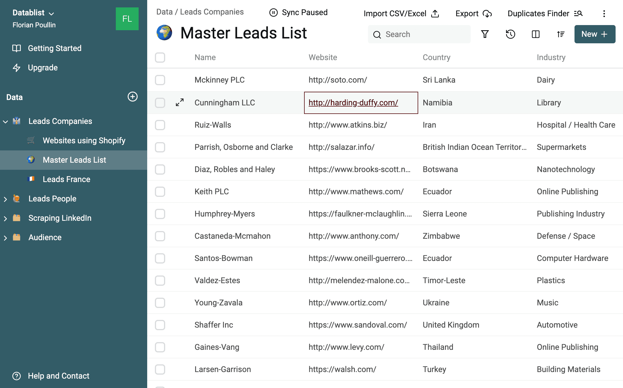 Construção de lista de leads para equipes de crescimento