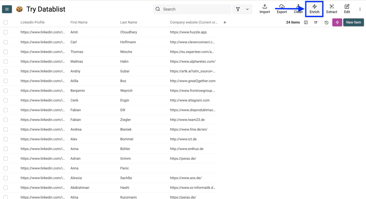 Datablist collection with people to find the emails from